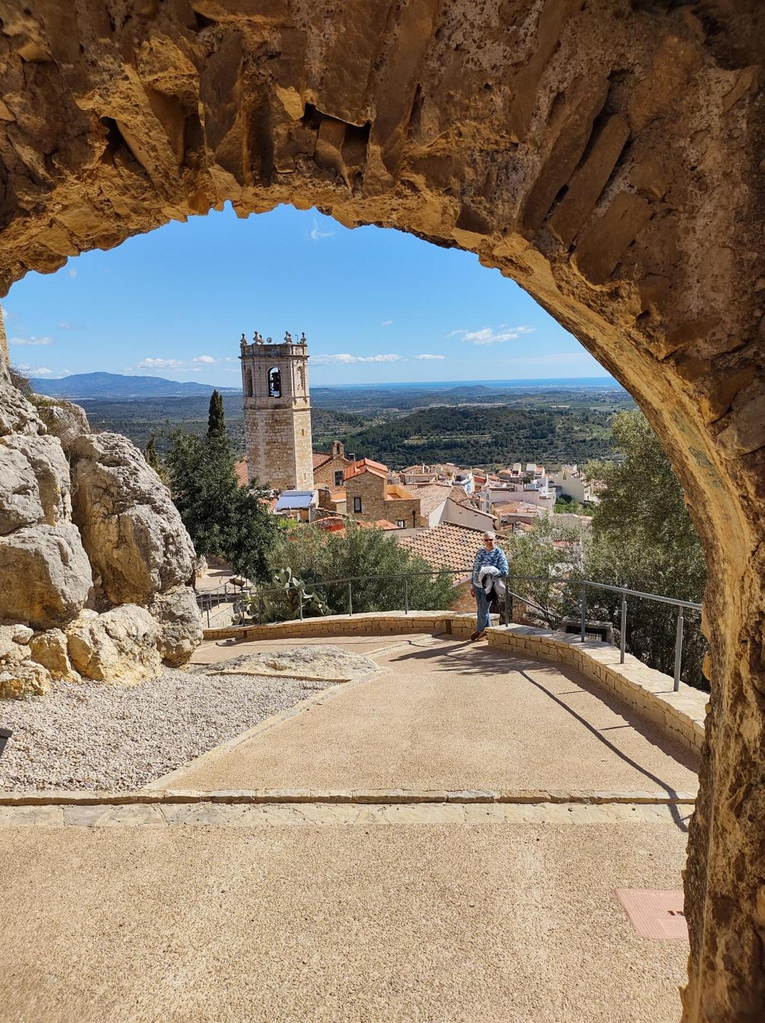 Tranquil And Spacious Townhouse In Historical And Picturesque Cervera Del Maestre المظهر الخارجي الصورة