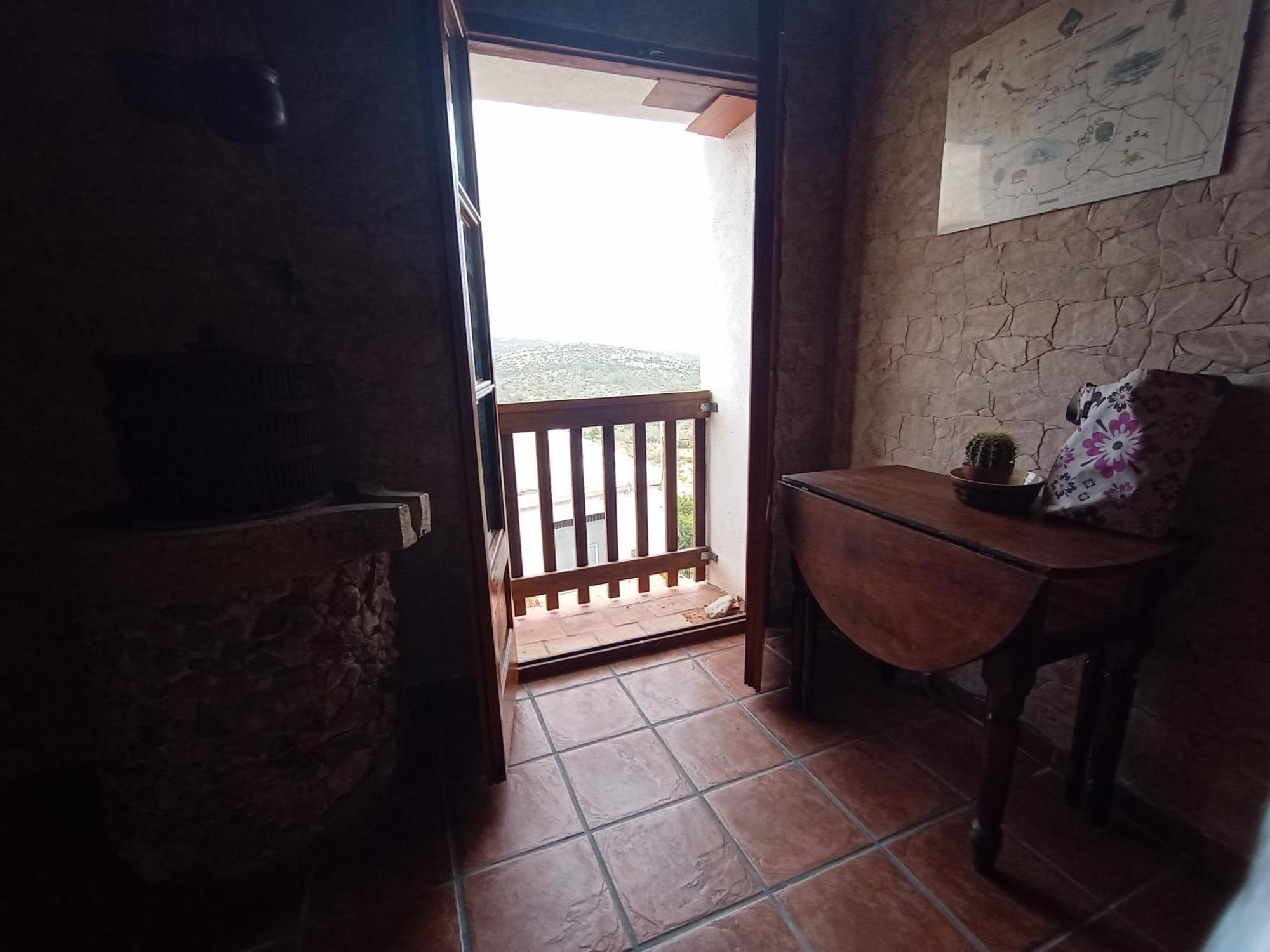 Tranquil And Spacious Townhouse In Historical And Picturesque Cervera Del Maestre المظهر الخارجي الصورة