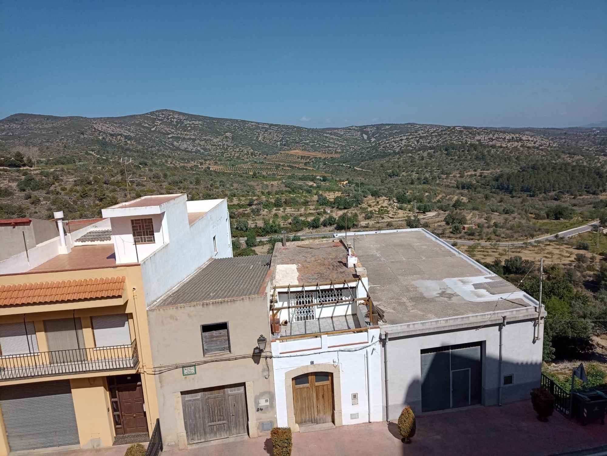 Tranquil And Spacious Townhouse In Historical And Picturesque Cervera Del Maestre المظهر الخارجي الصورة